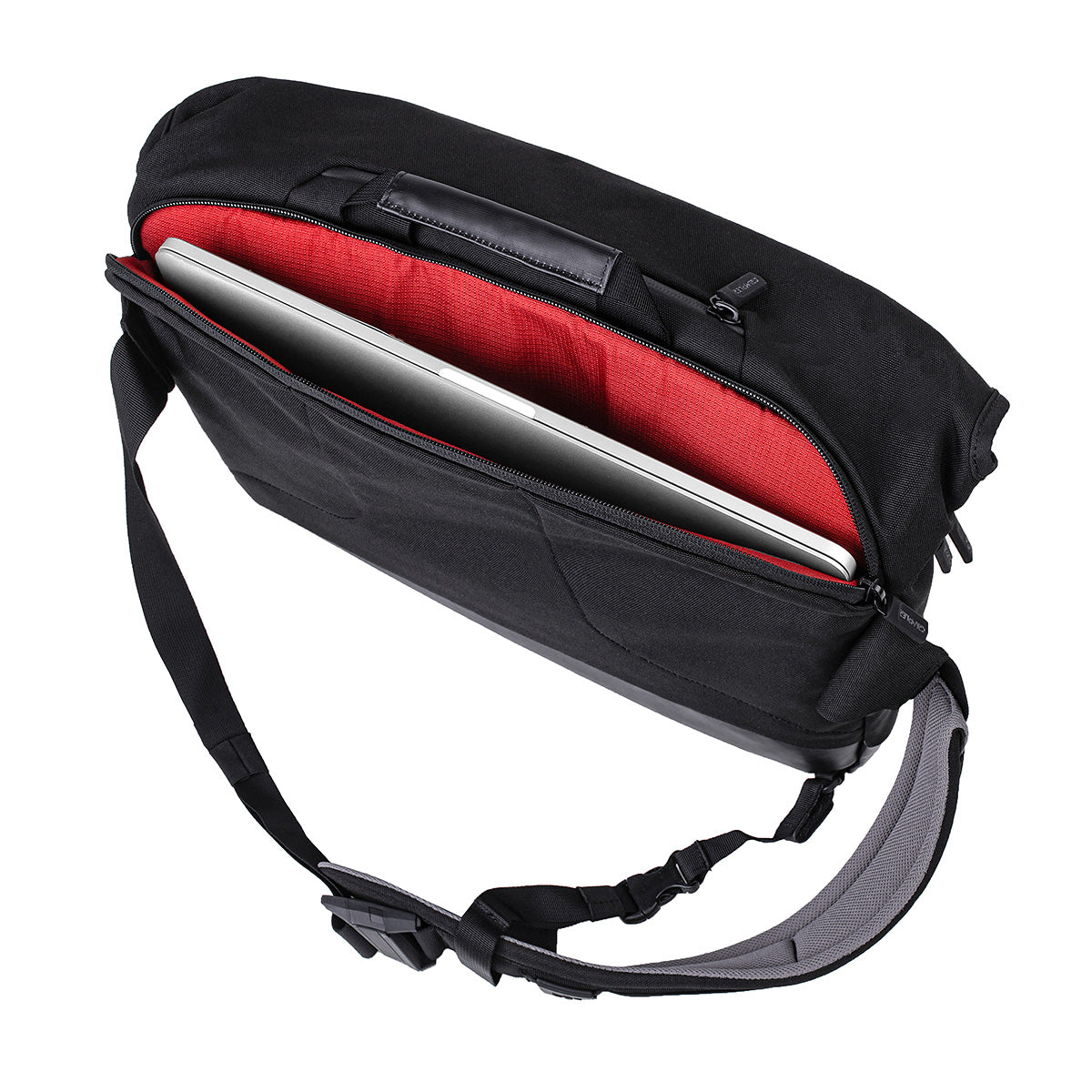 Chronicler Messenger Bag 16''
