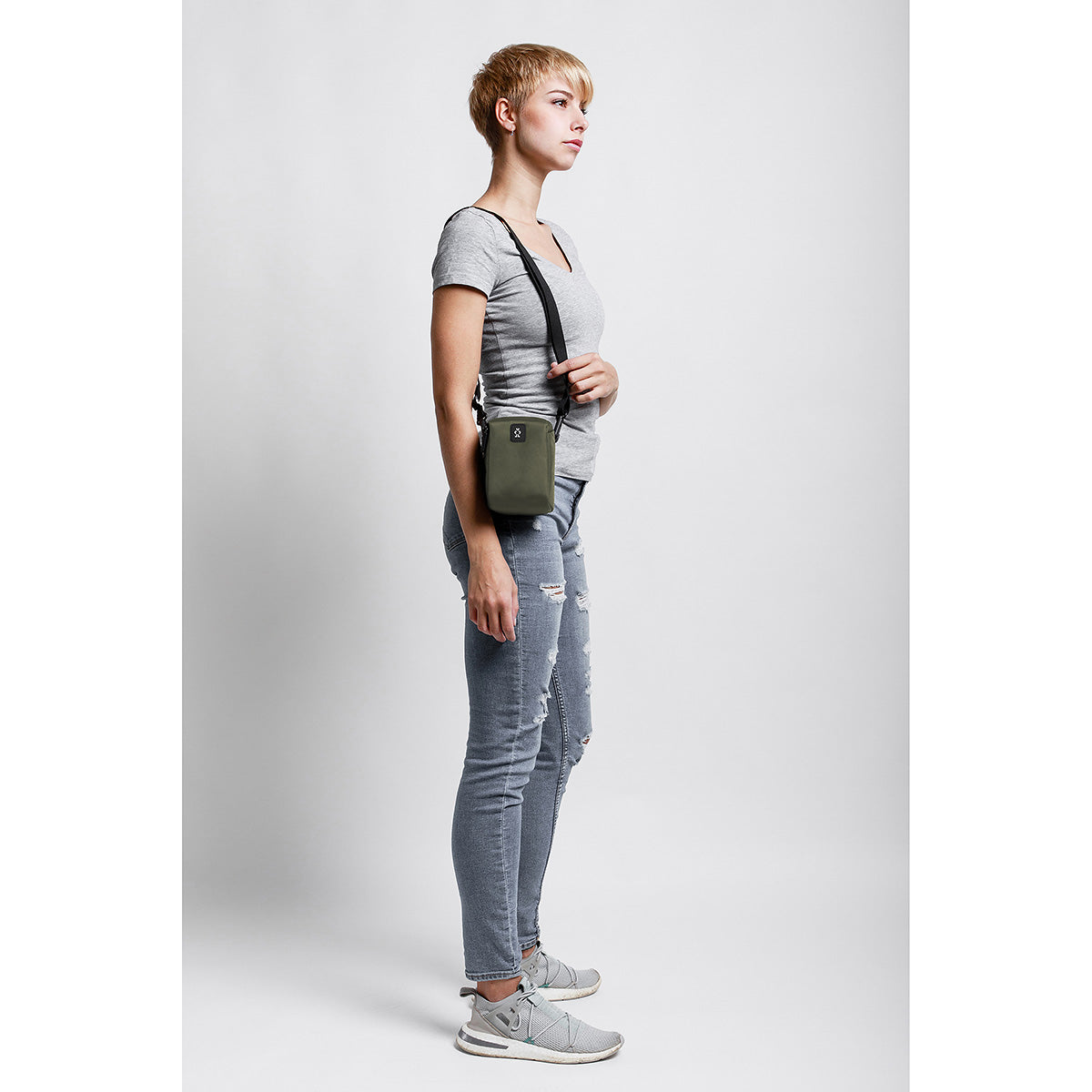 Track Shot Camera Pouch 200