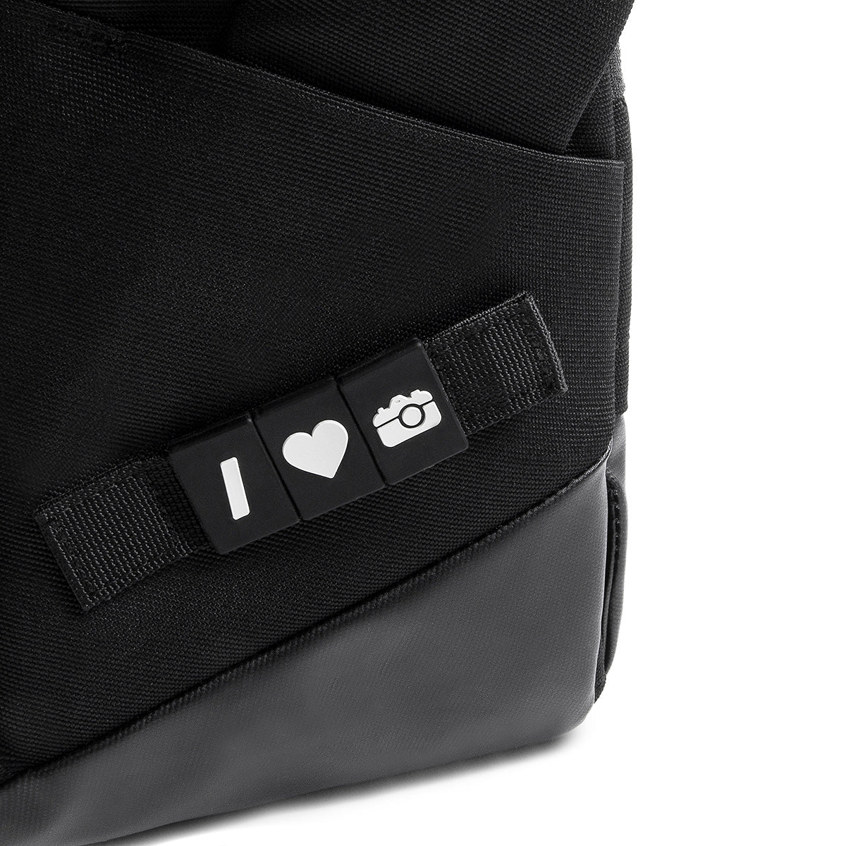 Creator's Chronicler Camera Sling 8000