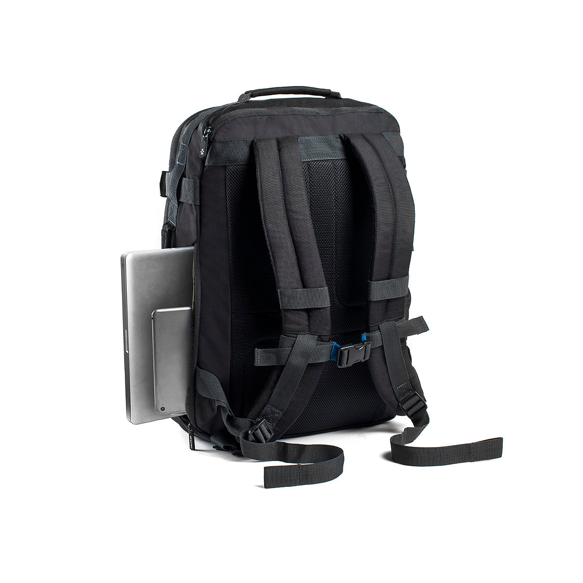 Crumpler track jack board backpack best sale